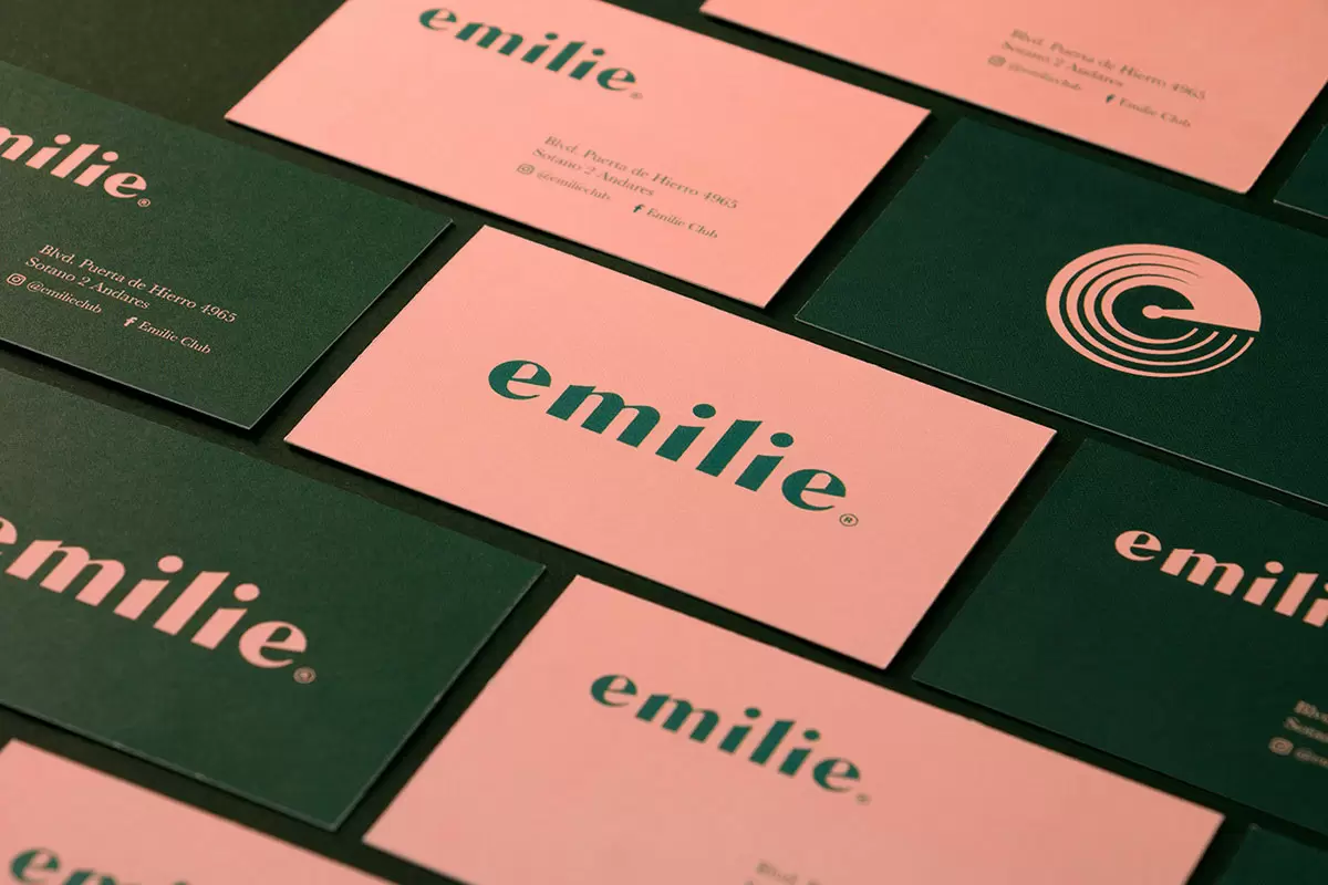 emilie文化名片
