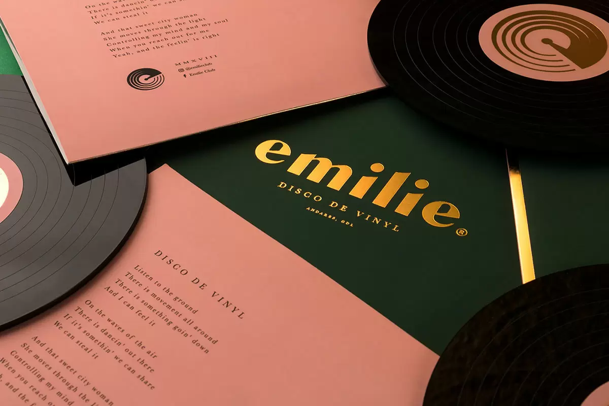 emilie文化VI